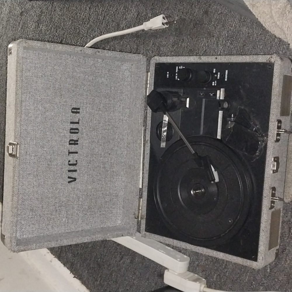 Grey victrola Bluetooth turntable speaker